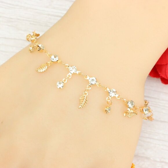 "Trendy Handmade Bracelet – A Thoughtful Gift for Girls & Women | UNVRC1266 - Picture 1 of 10